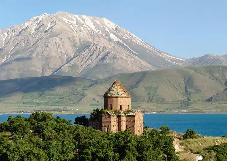 راهنمای سفر به شهر وان در ترکیه