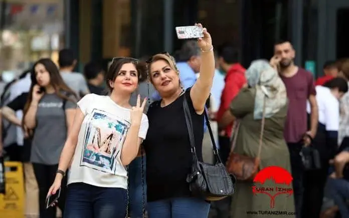 حضور نیم میلیون ایرانی در وان ترکیه